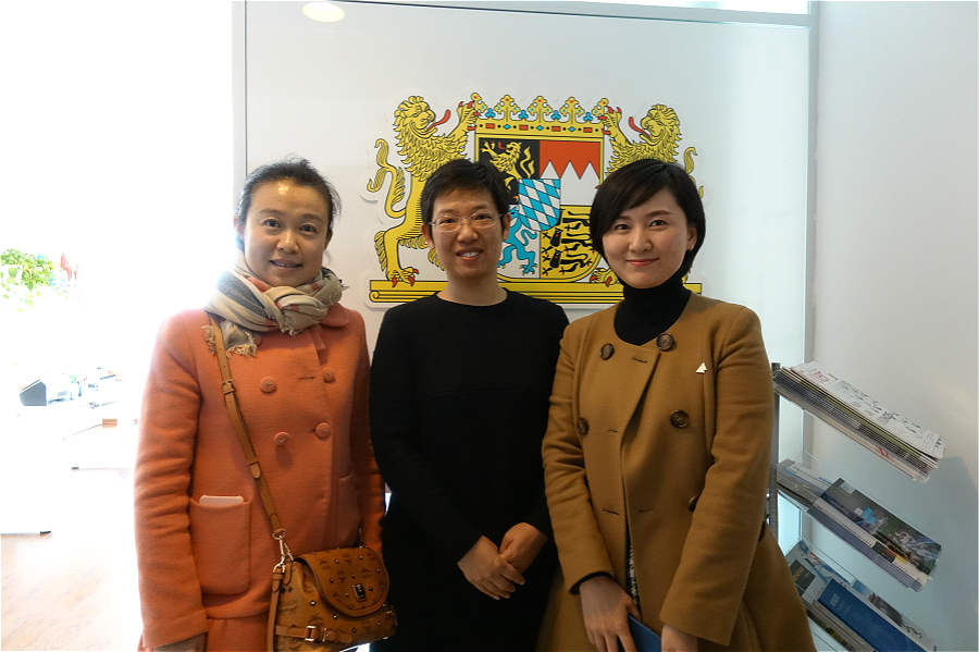 2018年1月10日，青岛天安数码城战略合作部总监金银花女士一行到访代表处_meitu_6.jpg